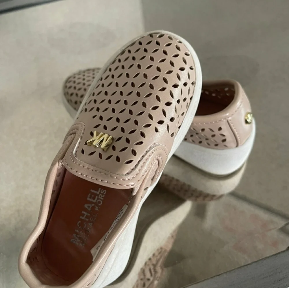 Micheal Kors toddler girl’s shoes size 5.